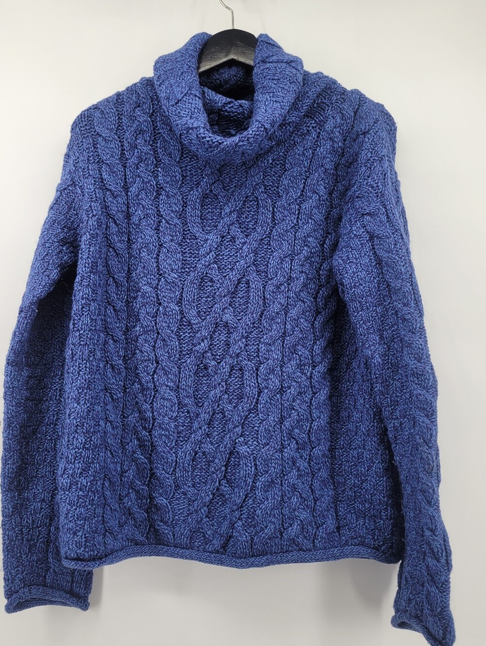 INIS CRAFTS 100% MERINO WOOL CABLE KNIT TURTLENECK SWEATER SZ L MADE IN IRELAND